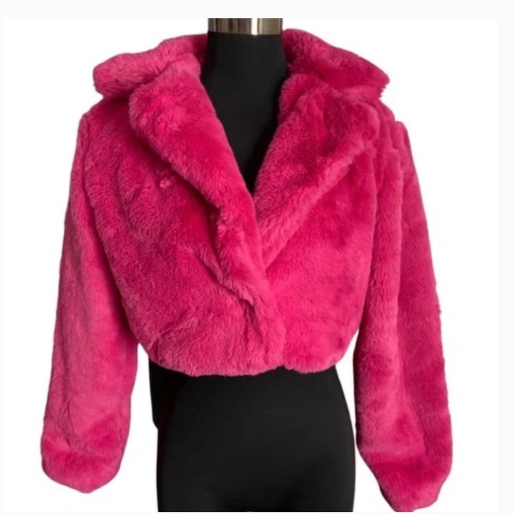 F21 Plush Cropped Coat